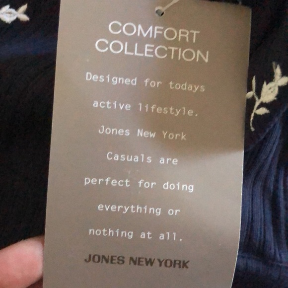 Vintage new with tags 100 % cotton nightgown size petite - Picture 6 of 7